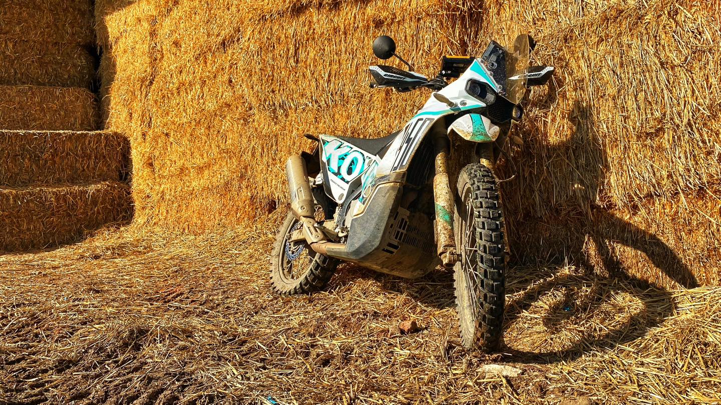 Kove 450 Rally - offroad 1